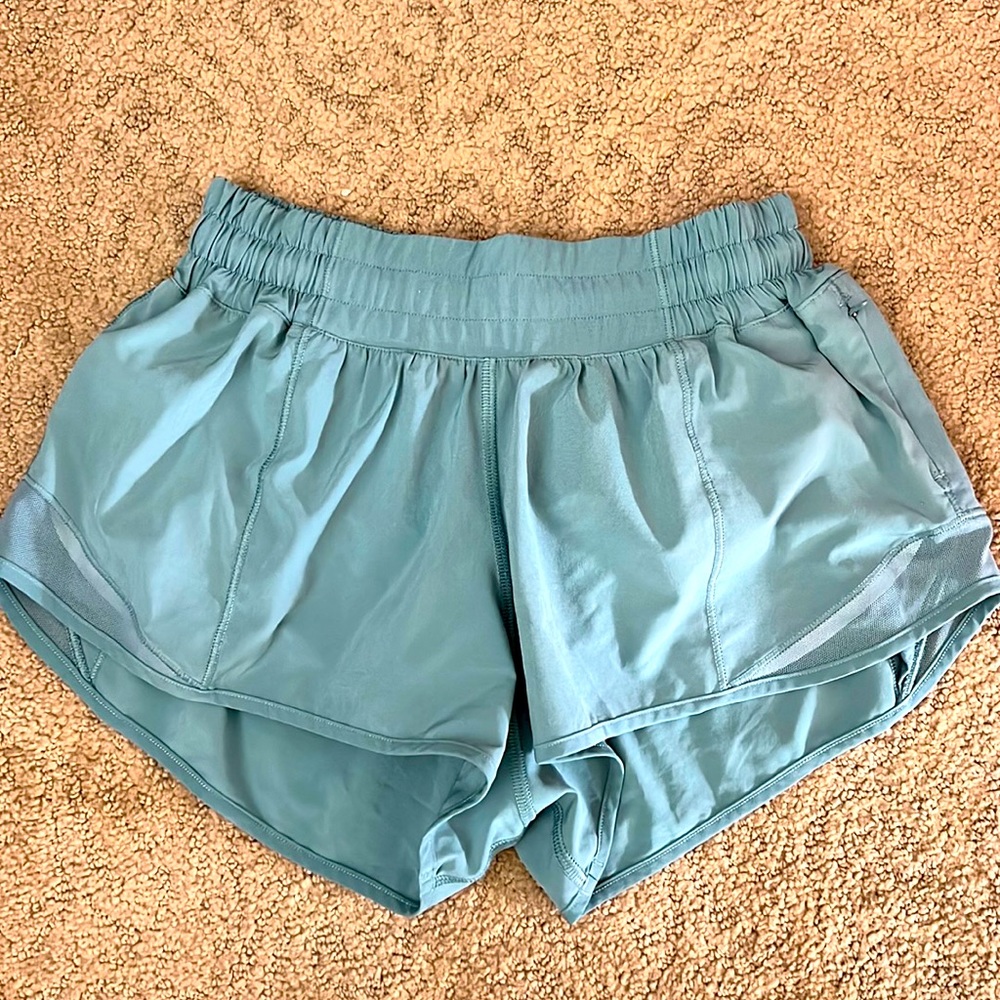 Lululemon Womens Hottie Hot Short Sage 2